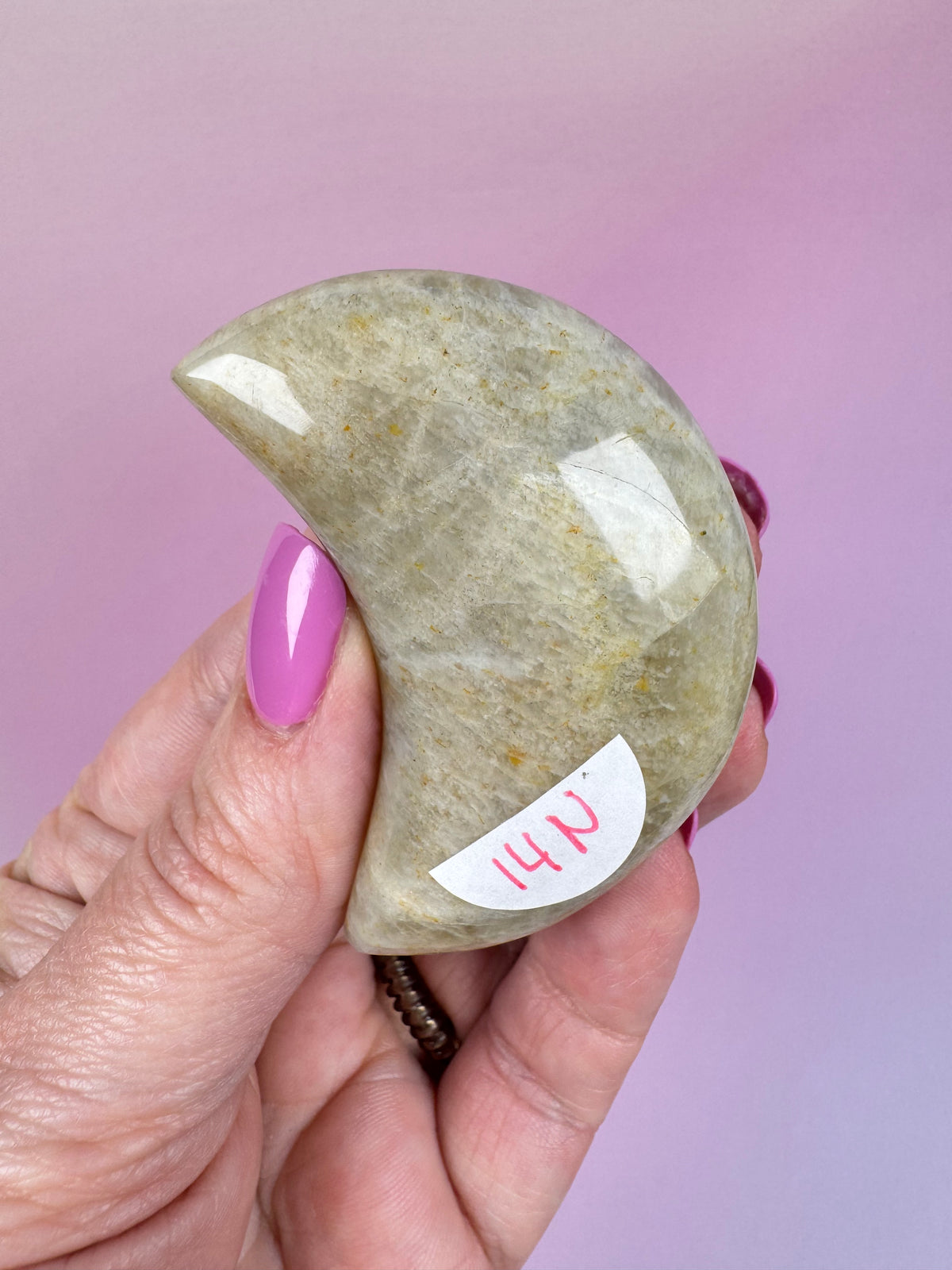 Moonstone Puffy Moon Carving - Item N