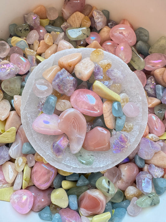 PASTEL PRIDE Crystal Confetti Scoop