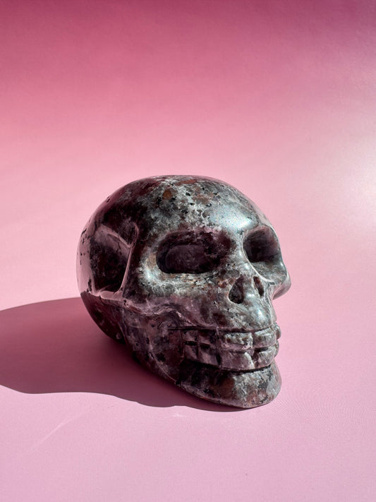 Yooperlite Skull Carving