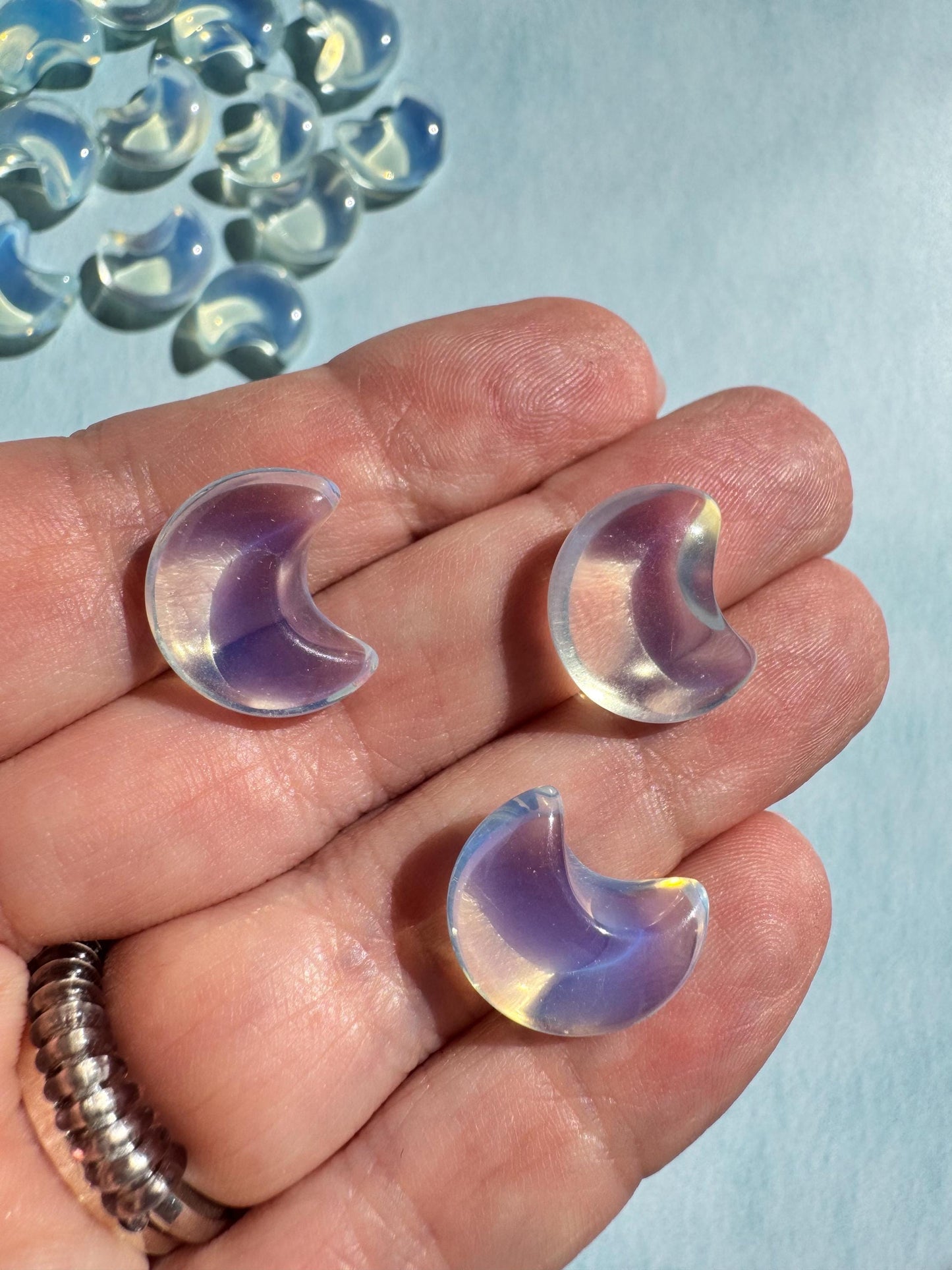 Opalite Mini Moon Carving (0.5")